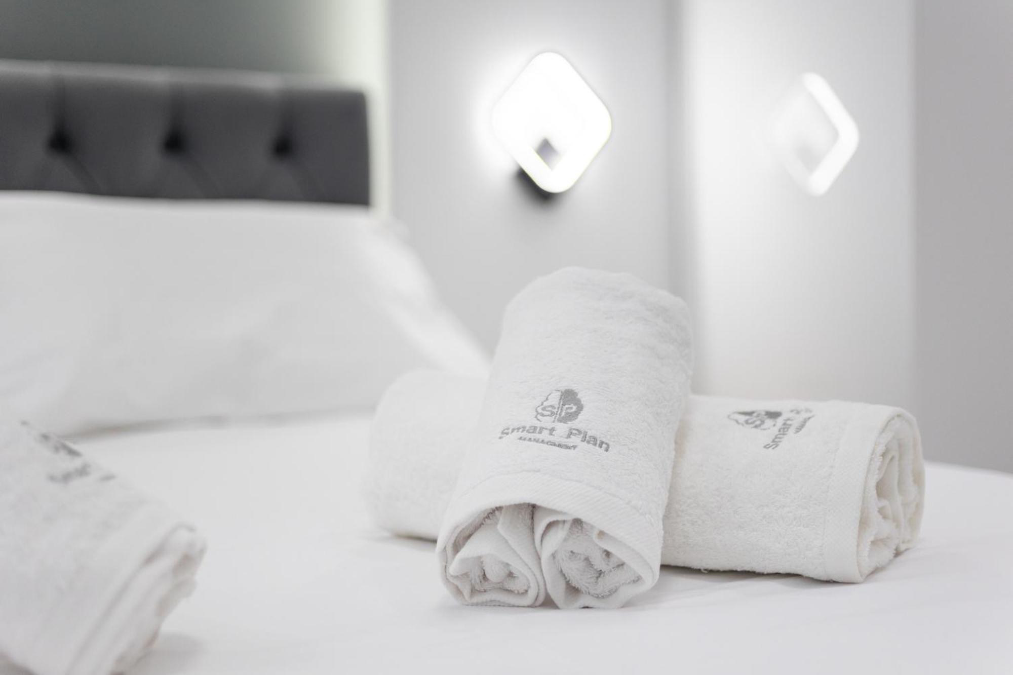 New Glamorous Apartment In Downtown Szaloniki Kültér fotó